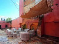 Casa Las Ruinas by Stay with Bear Hotels near Isla de Cabras Park