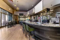 Best Western Plus Mission City Lodge - bar