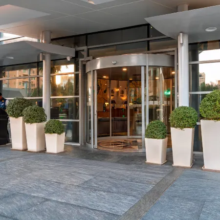 Holiday Inn SUITES KUWAIT SALMIYA by IHG