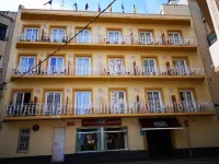 Hostal Bonavista - 2-Star