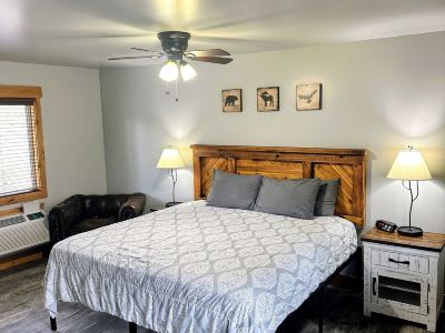 Columbine Inn