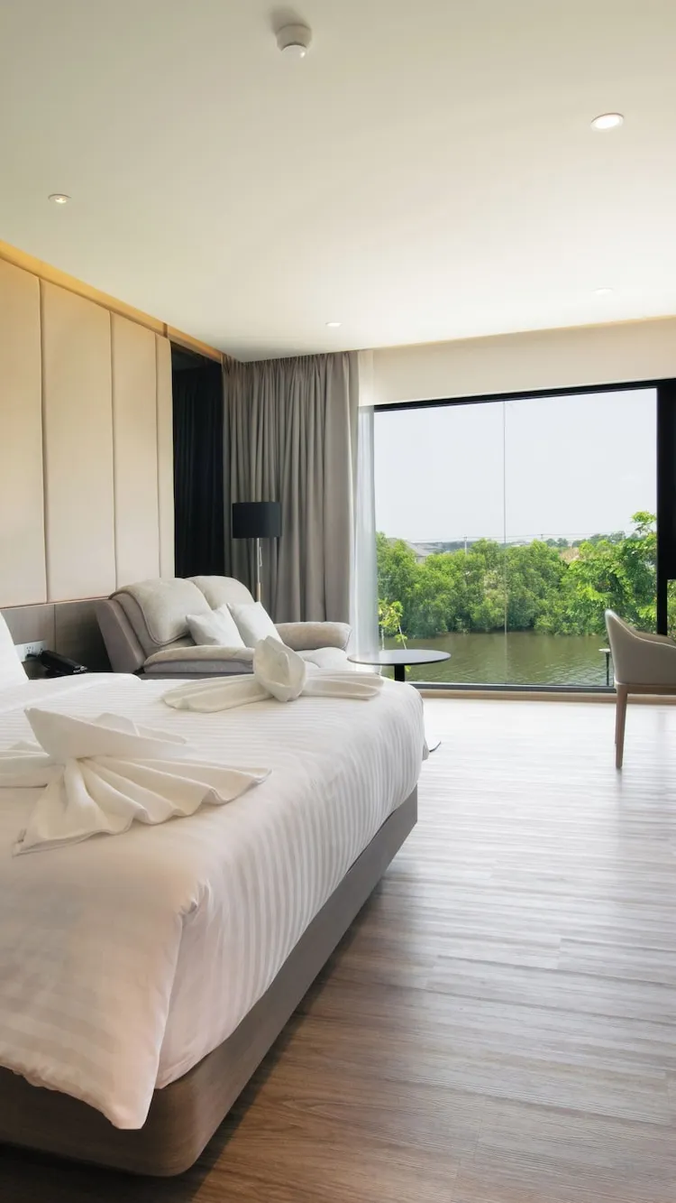 ห้องดับเบิลพาโรนามิก, ระเบียง, วิวแม่น้ำ