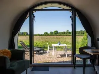 Unique Nature Lodge with Terrace Garden Hotels in Dalerveen