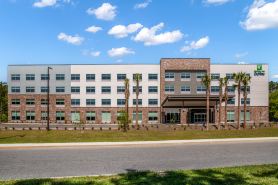 Holiday Inn Express Savannah - Gateway by IHG
