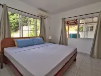 CREOLE COTTAGE ANNEX Hotels in Anse Royale