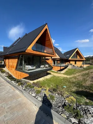 Osada Groń Luxury Villas by BQQK Hotels in 