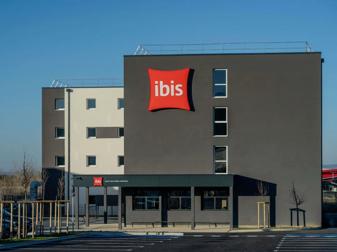 Ibis Saint Paul Trois Chateaux - Pierrelatte