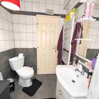 Your Cozy Home in Skopje Rooms