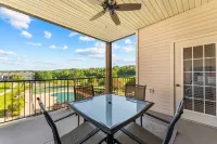 Caddy Corner Condo - Cozy Stay
