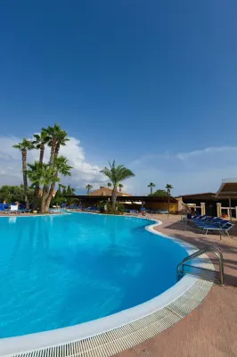 Delfino Beach Hotel - Cdshotels - Beach