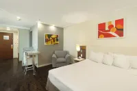 Royal Kingdom Macaé - 2-Star