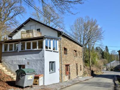 Modern Group Home in Bra