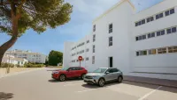 Suites Roc Portonova - 停車場