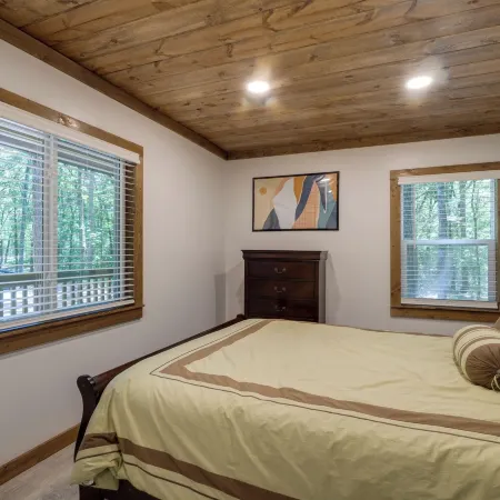 Woodsy Cabot Escape in Arkansas Countryside!