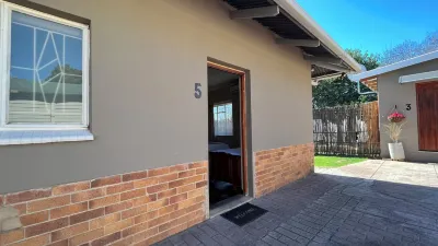 298 on 34th Hotels near Springbok Park