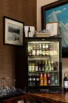 The Howbeck & the Retreat Incl Off-Site Health Club and Parking EV Point Available - 5-Star