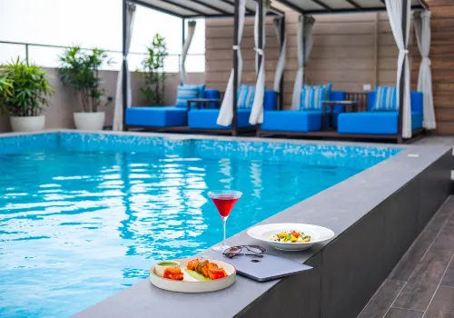 Rhythm Gurugram, Hotel & Suites, Sohna Road - 廚房