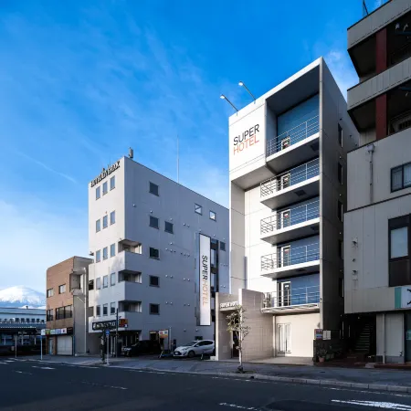 Super Hotel Jr Fujiekimae Kinenkan