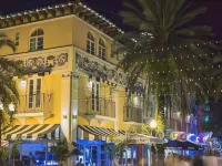 Kasa El Paseo Miami Beach Hotels near Versace Mansion