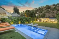 Franklin Canyon -  Holiday Villas