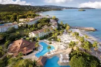 Secrets St. Lucia - Kolam Renang