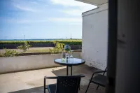 Hotel Østersø - Ocean View