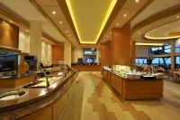 Constantinou Bros Pioneer Beach Hotel - Park Yeri