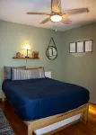 Flagstaff Pines Retreat, King Bed, Great Deck, Cool Summer Nights - Chalets