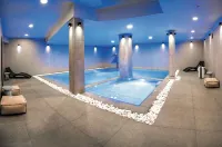 UrbanBay Hotel & Spa - Parvekkeita