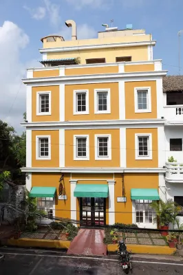 The Richmond - Bintang 3