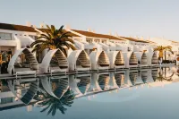 Lago Resort Menorca Casas del Lago - Airport Shuttle
