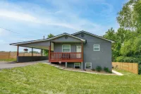 Rolling Hills Retreat, Cozy 2BR Near Lakes/smokies - 3-Star