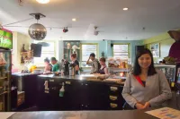 Ocean Island Inn | Backpackers | Suites - Bữa sáng