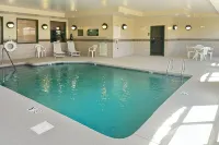 Comfort Inn & Suites Concord - Kannapolis - Uima-altaat