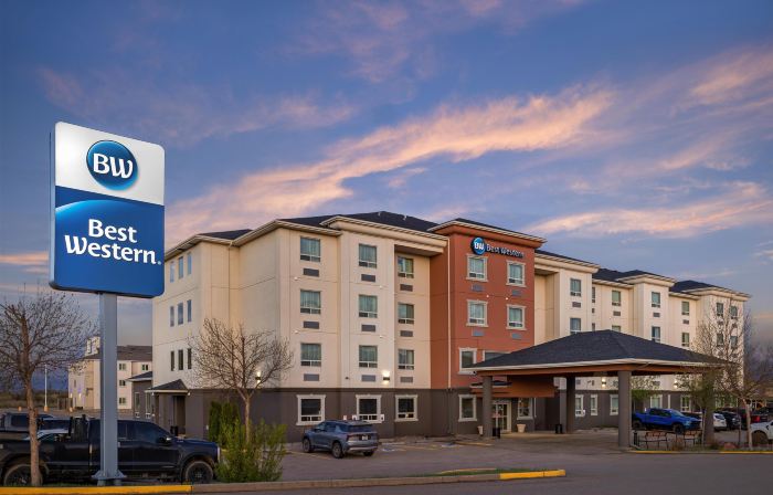 Best Western Plus Estevan Inn  Suites