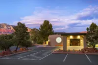 Sky Rock Sedona, a Tribute Portfolio Hotel - Parkplatz
