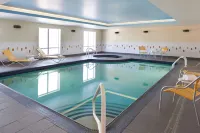 Fairfield Inn & Suites Barrie - Pools