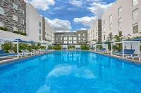 City Express Plus by Marriott Cancún Aeropuerto Riviera - 3-Star