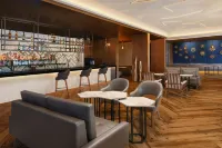 Courtyard by Marriott Amritsar - バー