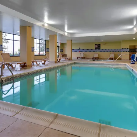 Hampton Inn & Suites Indianapolis-Airport