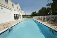 Hilton Garden Inn Solomons - Uima-altaat