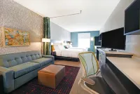 Home2 Suites by Hilton Beloit - parking