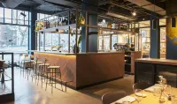 โรงแรมคอนเชียส เดอะ ไทร์ สเตชั่น - ที่มีที่จอดรถ