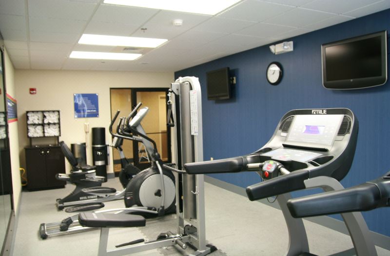 Hampton Inn Topeka photo 3