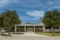 WorldMark Hunt – Stablewood Springs Resort - Boutique
