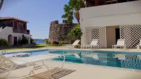 Fort Recovery Beachfront Villa & Suites Hotel - Villas