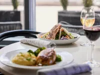 Rusk House Serviced Apartments Hotels near Houston Public Library