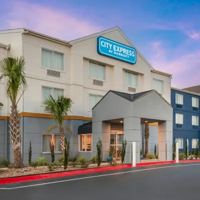 City Express By Marriott Lafayette Hotels near Donlon Park