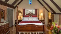 Candlelight Inn (Adults Only) - مسبح