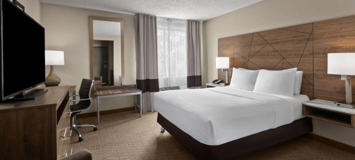 Wingate by Wyndham Utica Hotels in Macomb County